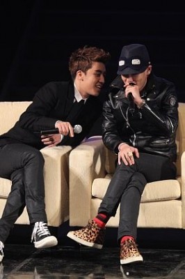 BIGBANGのV.IとT.O.P