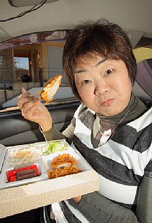 「とんかつ浜勝」の特選ロースかつ弁当