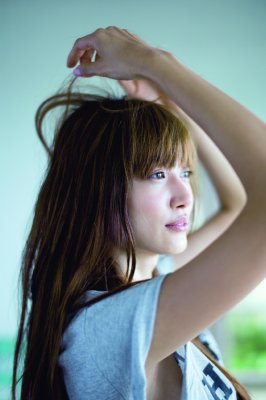 韓国出身モデル ヨンア スッピンに近い 素顔の写真披露 Newsポストセブン
