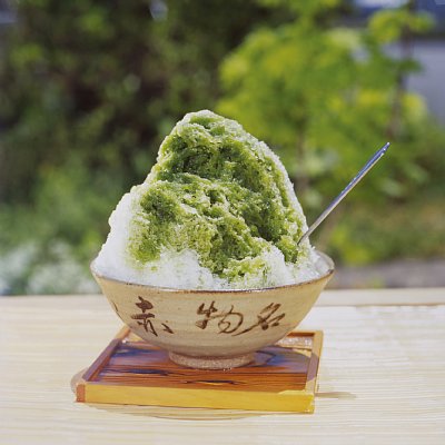 人気を呼んでいる「赤福氷」