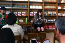 ジュンク堂書店 ロフト名古屋店で電子書籍の読書会-角田光代さん『八日目の蝉』語る