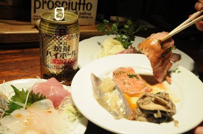 和・洋50種類ほどの料理も自慢のひとつ