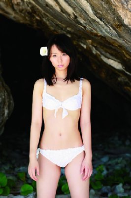 小池里奈 水着 