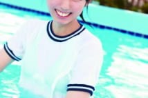 小池里奈　体操着でプールに飛び込んだら下が透けてしまった