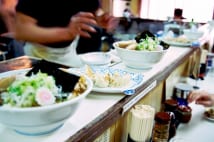 住宅見学の合間に知らない街をもっと楽しむ。いろんなスポット紹介アプリ