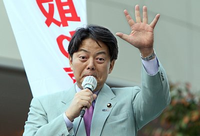 林芳正氏の手相は？