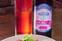 神楽坂で全国の地ビール飲める店 樽生以外に瓶ビールも豊富