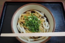 伊勢うどん　「麺－1GP」で王者・讃岐うどんより長い列つくる