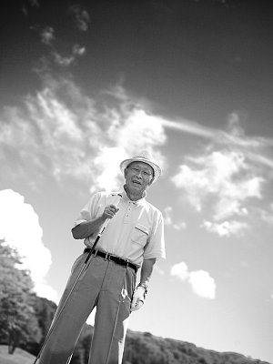 95歳の現役プロゴルファー・内田棟さん