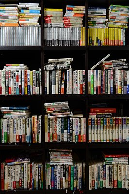 小久保裕紀氏の本棚