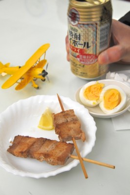 手作りつまみは中澤家の晩ご飯メニューに準ずる２種類