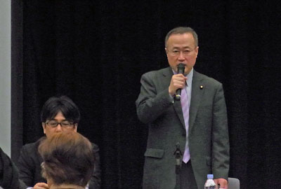 左：安田浩一氏　右：有田芳生氏