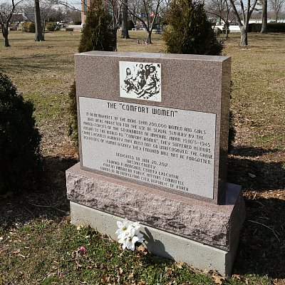 米国内で2番目に建てられた「慰安婦の碑」