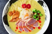 大阪の人気店で1日限定15食 カレー風味の冷やしラーメン