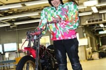 元モトクロス日本王者の美人オートレーサー「恋人はバイク」