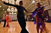 社交ダンス日本一決める大会 ディナー付きSS席は3万7000円
