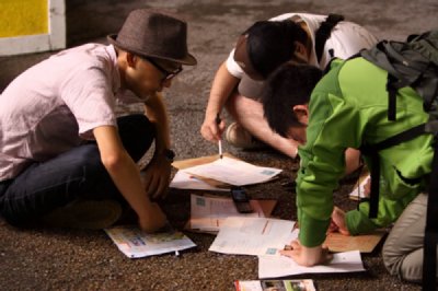 大人も夢中になる謎解きゲーム