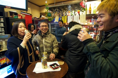 この店で出会って結婚したカップルもいる