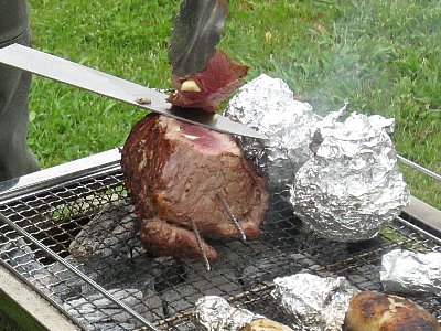 バーベキューには塊肉がオススメ