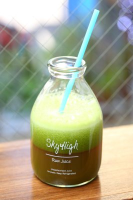 「Sky High」の「SKIN」1000円