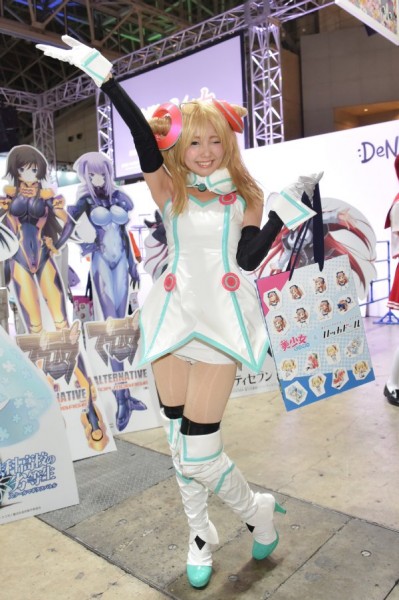 「東京ゲームショウ2014」で見つけた美人コンパニオン