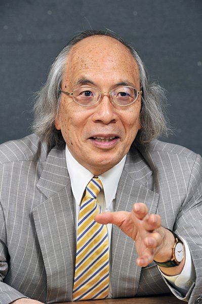 「経済の千里眼」の異名を取る国際金融コンサルタントの菅下清廣氏