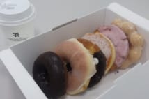 セブン―イレブンで売り出している本格派ドーナツ