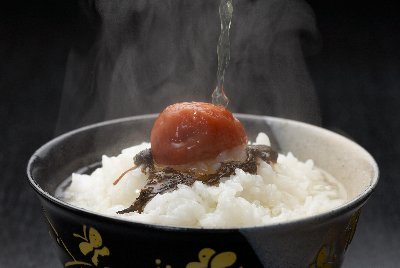 緑茶とごはんで効果アップ