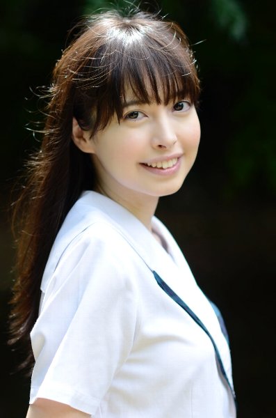 西田藍 文学アイドル西田藍「顔立ちに癖があるから女優は絶対無理 ...