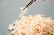 日本近海の鰹を使用した1万円の超高級ふりかけ 1日10個限定