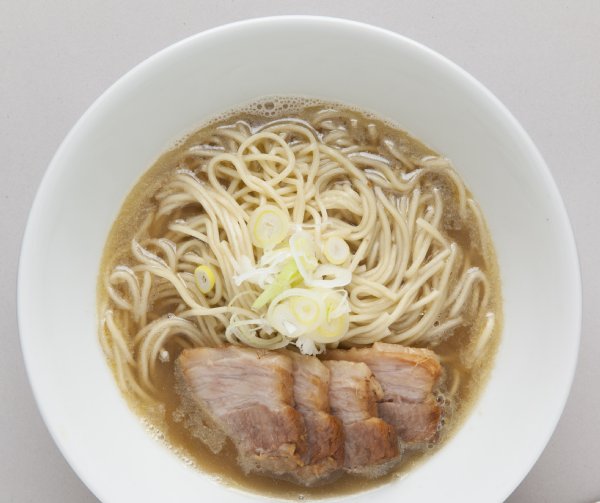 肉そば　750円