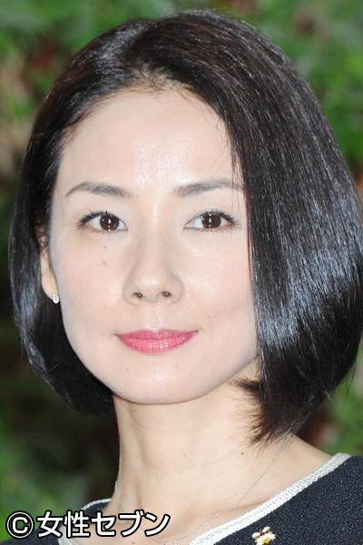 人気女優・吉田羊。なくした携帯がゴミ箱に？