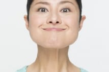 ほうれい線対策にお勧め「顔ヨガ」 注意点とそのやり方を紹介