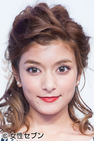 三代目JSBの登坂と破局したローラ