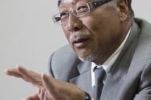 ドン・キホーテ 小売りの概念壊した「暖簾」と「トンネル」