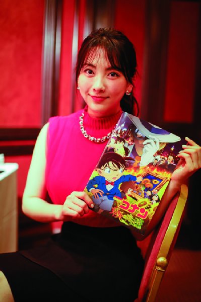 映画『名探偵コナン　業火の向日葵』では、日本語のアフレコに初挑戦