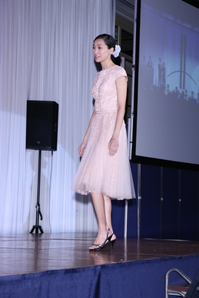 授賞式に登場した杏