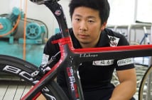 ロードバイク流行 競輪選手がポジションについてアドバイス