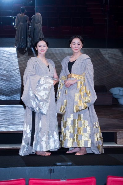 『メアリー・スチュアート』で激しくぶつかりあう中谷美紀と神野美鈴