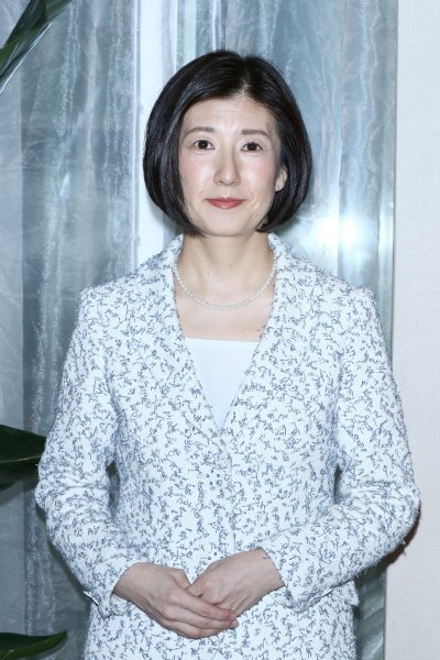 パールのネックレスも素敵