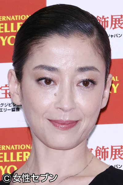 憧れの小泉今日子と初共演を果たした宮沢りえ