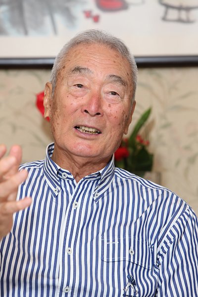 現役時代はバッティングもよかった金田正一氏