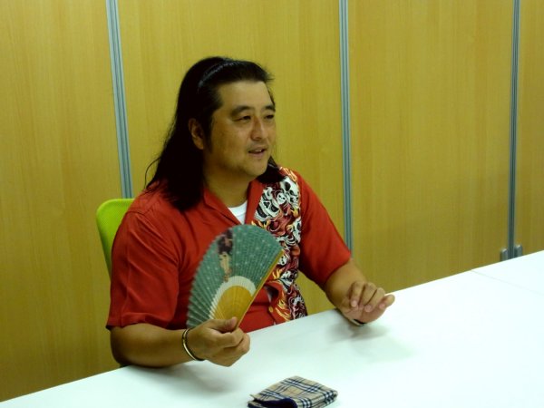 理想のヒーロー像は長州力だという