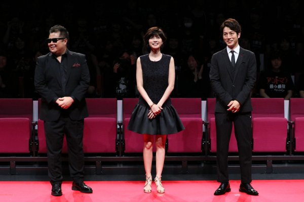 映画『アントマン』で吹き替えを担当した小杉竜一、内田有紀、溝端淳平（左から）