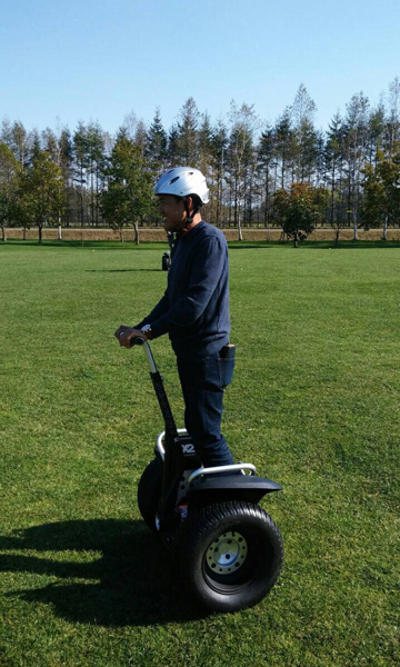 次世代車両のセグウェイは公道での規制緩和も進みつつある