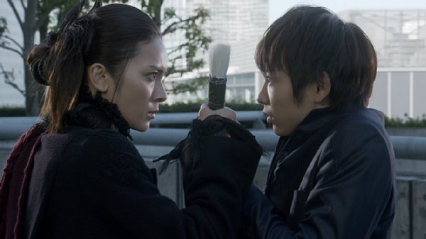 劇場版『媚空―ビクウ―』に主演する秋元才加（C）2015「媚空」雨宮慶太／東北新社