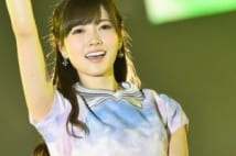 北川景子、橋本マナミ、乃木坂46ら人気タレントが続々登場「GirlsAward 2015 A/W」【画像集】