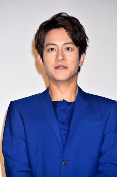 主人公の幼馴染で親友を演じる溝端淳平