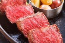 コスパ抜群 9種類から選べる「ニクバル」の極上山形牛赤身肉
