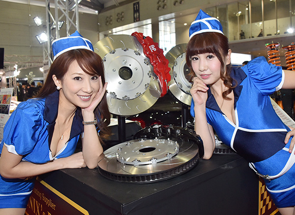 「東京オートサロン2016」で見つけたセクシーコンパニオン